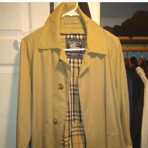 Womens Burberry raincoat